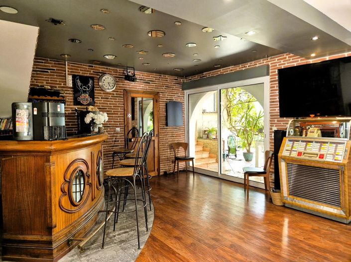 Image No.23-7 Bed House for sale