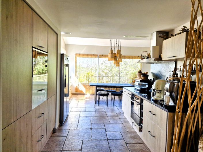 Image No.3-7 Bed House for sale