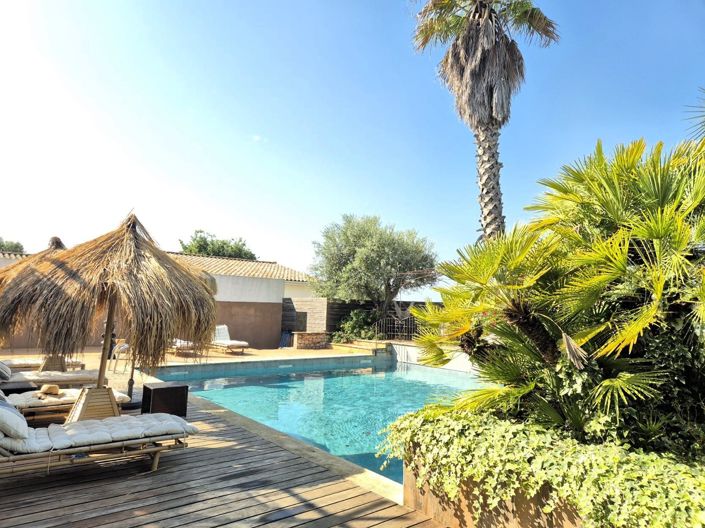 Image No.38-7 Bed House for sale