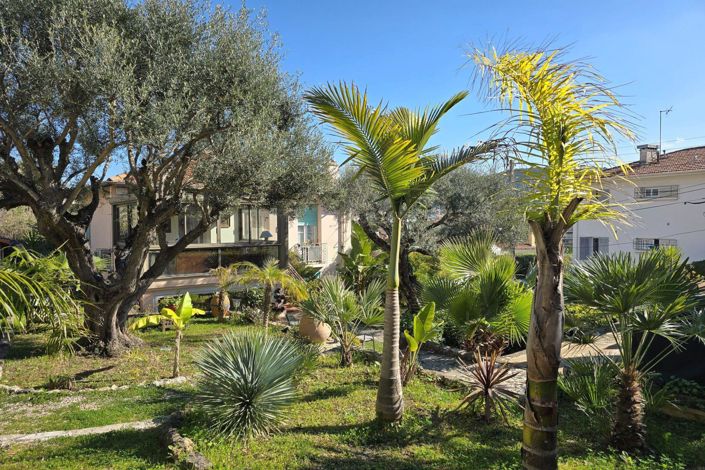 Image No.19-3 Bed House for sale