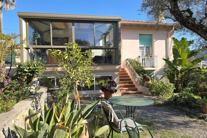 Image No.6-3 Bed House for sale