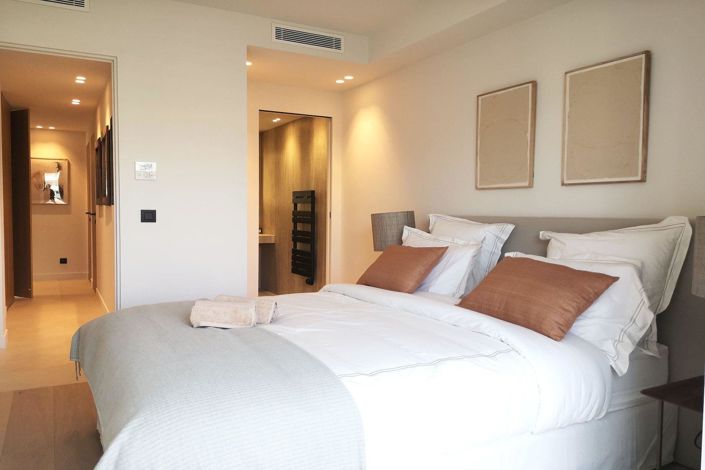 Image No.12-2 Bed Apartment for sale