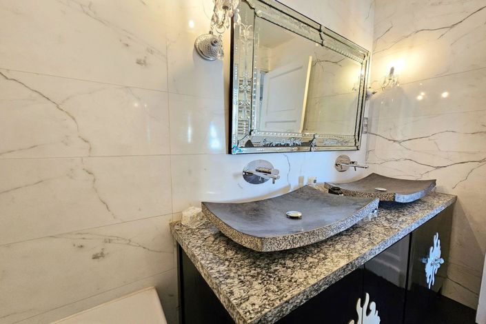 Image No.16-3 Bed Apartment for sale