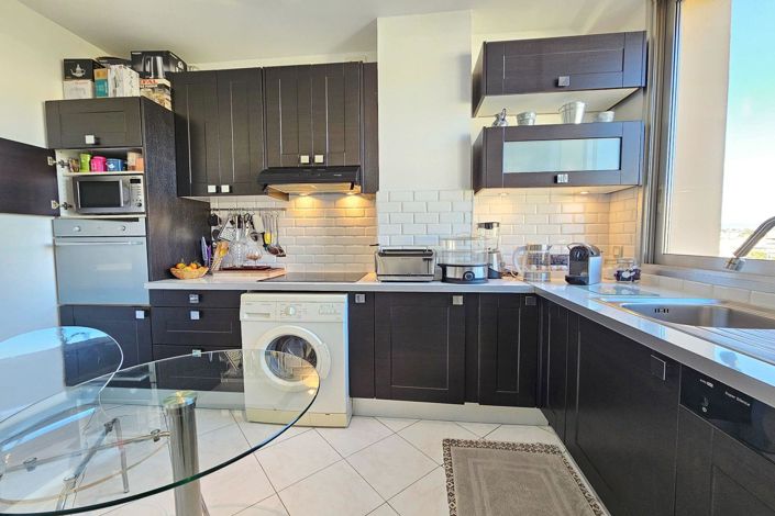 Image No.7-3 Bed Apartment for sale