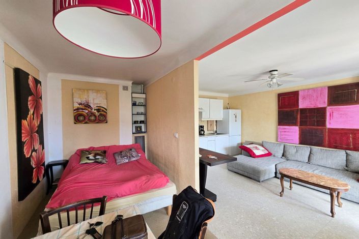 Image No.10-1 Bed Apartment for sale