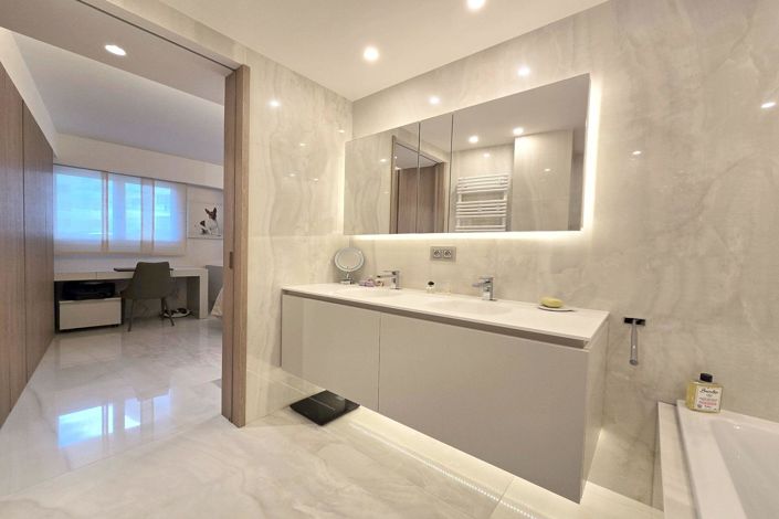 Image No.20-2 Bed Apartment for sale