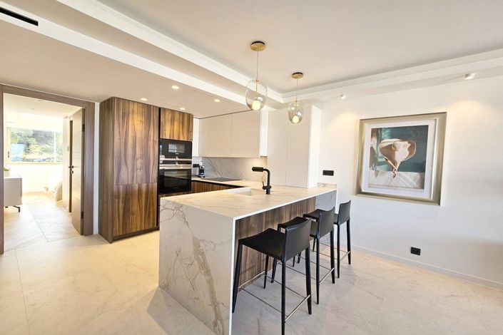 Image No.10-3 Bed Apartment for sale