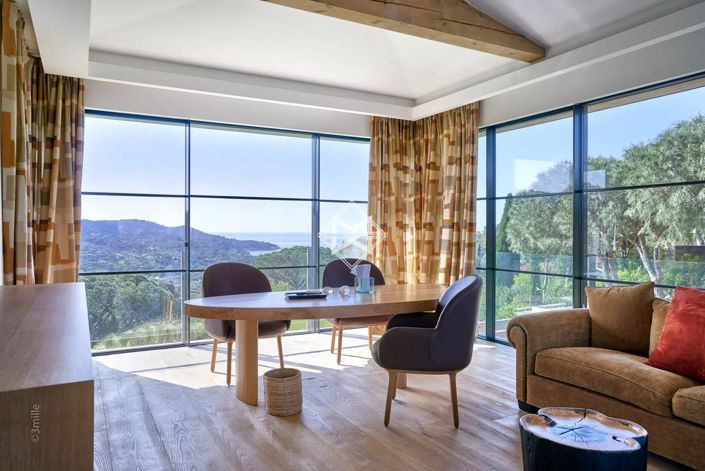 Image No.13-11 Bed House for sale