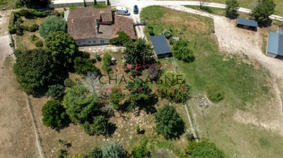 6 Bed House for sale