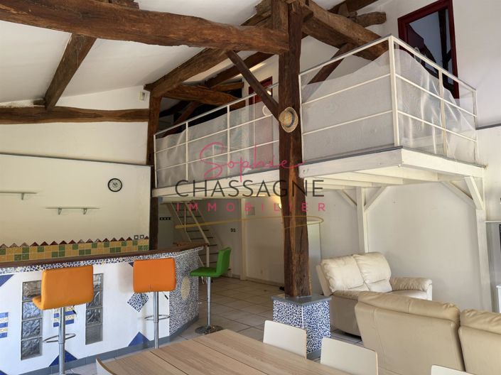 Image No.24-6 Bed House for sale