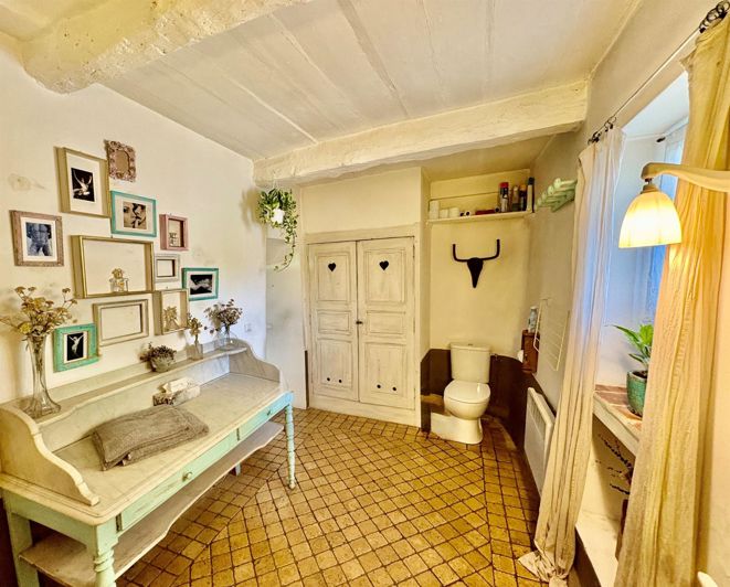 Image No.7-3 Bed House for sale