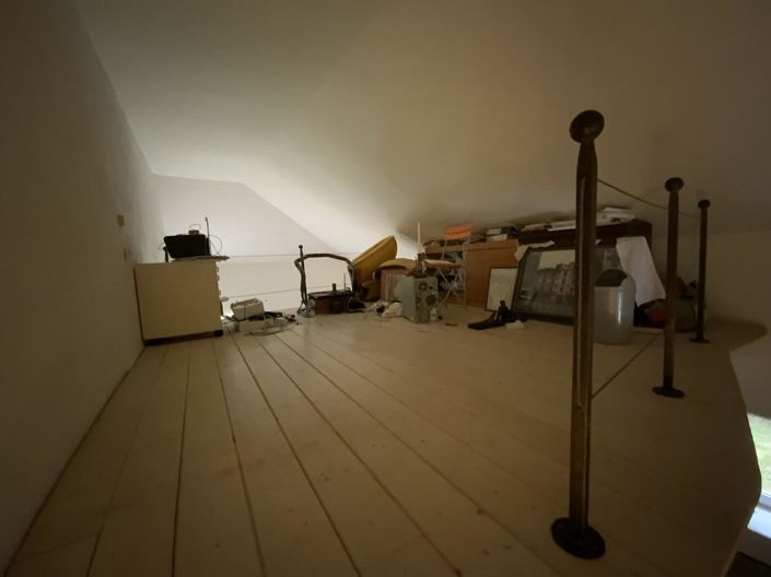 Image No.13-4 Bed House for sale