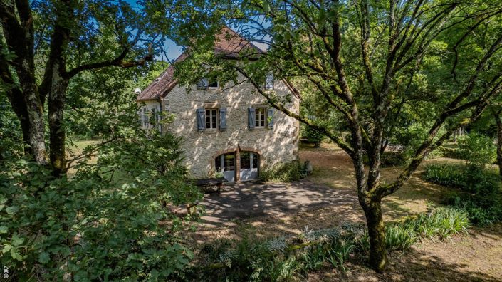 Image No.3-4 Bed House for sale