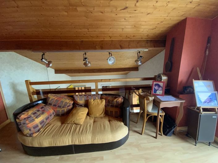 Image No.10-4 Bed House for sale