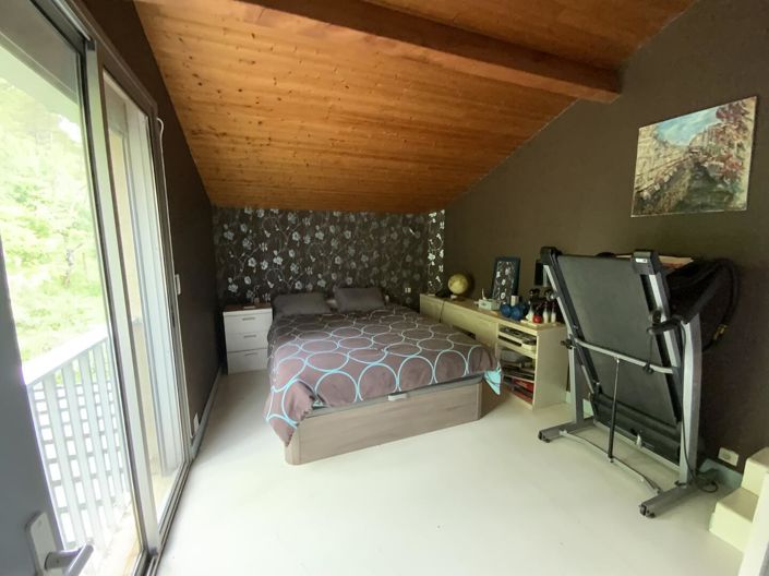 Image No.13-4 Bed House for sale