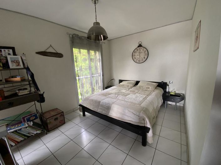 Image No.15-4 Bed House for sale