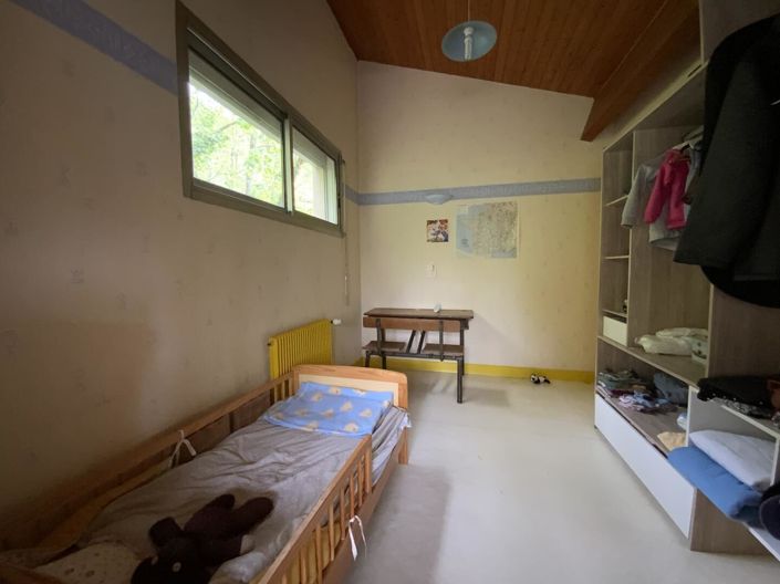 Image No.19-4 Bed House for sale