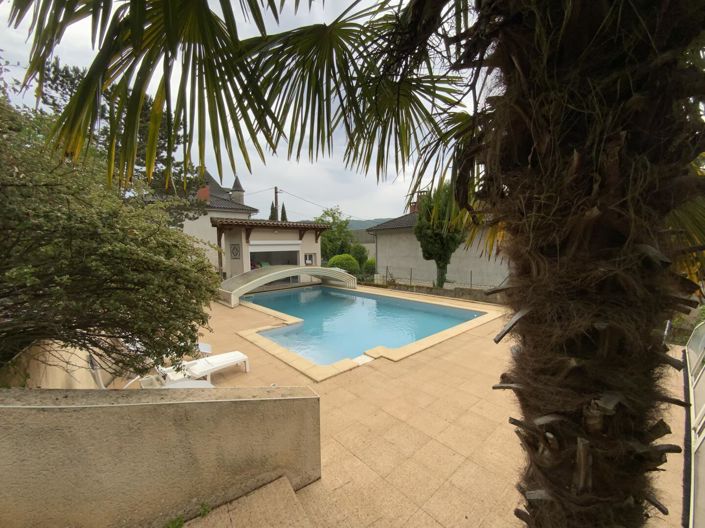 Image No.3-4 Bed House for sale