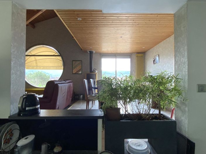 Image No.7-4 Bed House for sale