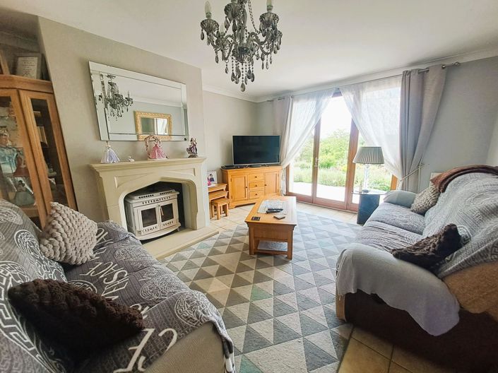 Image No.5-4 Bed House for sale