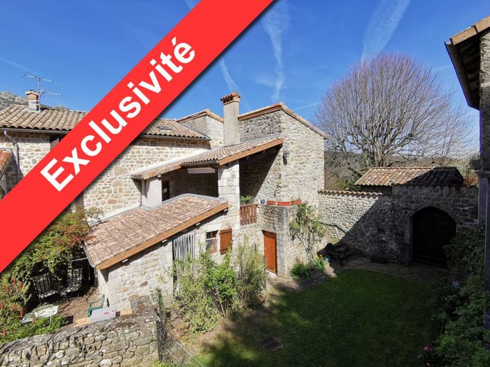 Image No.1-4 Bed House for sale