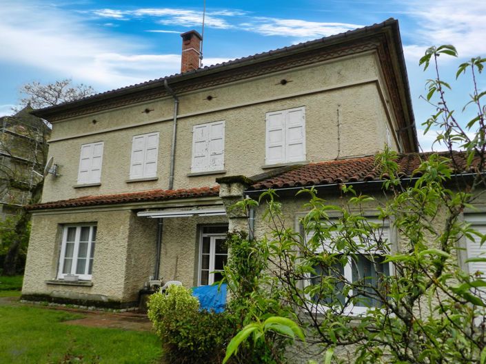 Image No.1-5 Bed House for sale