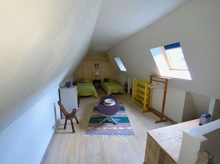 Image No.10-3 Bed House for sale