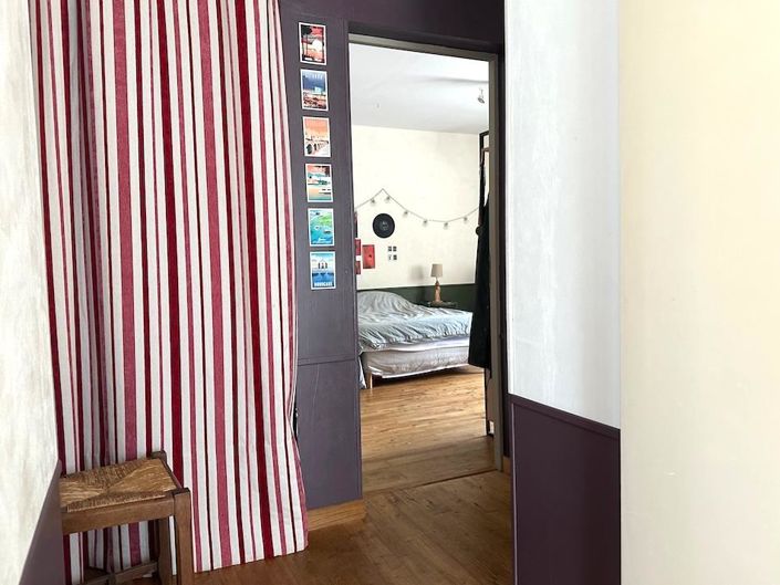 Image No.9-4 Bed House for sale