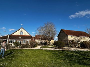 20 Bed House for sale