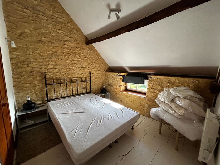 Image No.10-20 Bed House for sale