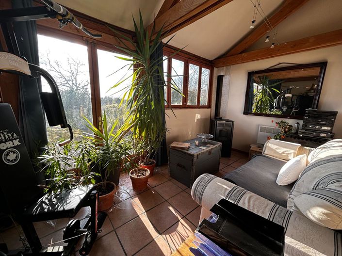 Image No.11-20 Bed House for sale