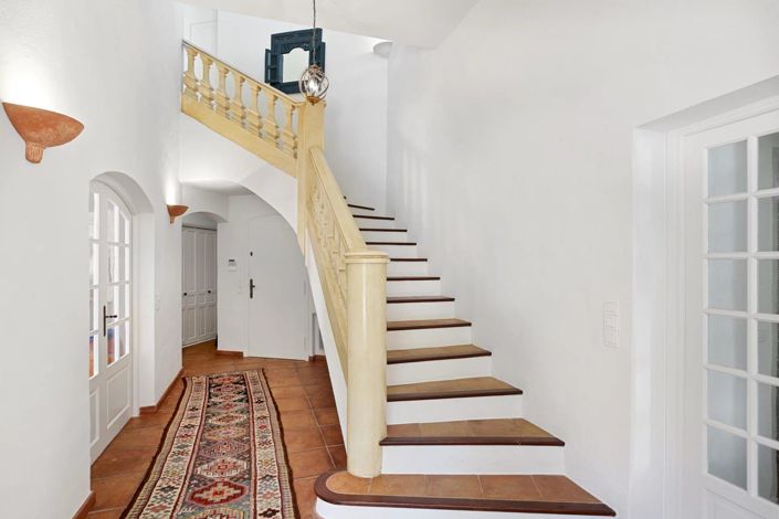 Image No.12-4 Bed House for sale