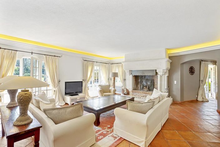 Image No.6-4 Bed House for sale