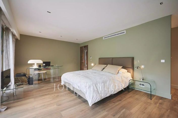 Image No.10-4 Bed Apartment for sale