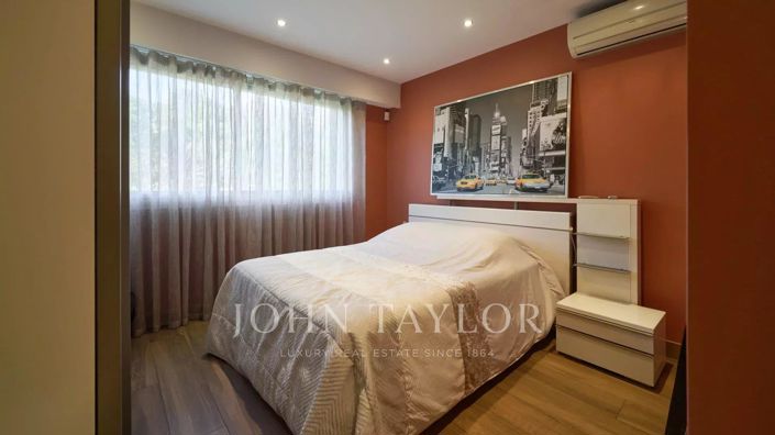 Image No.12-4 Bed Apartment for sale