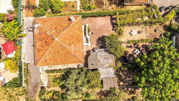 Image No.3-4 Bed House for sale