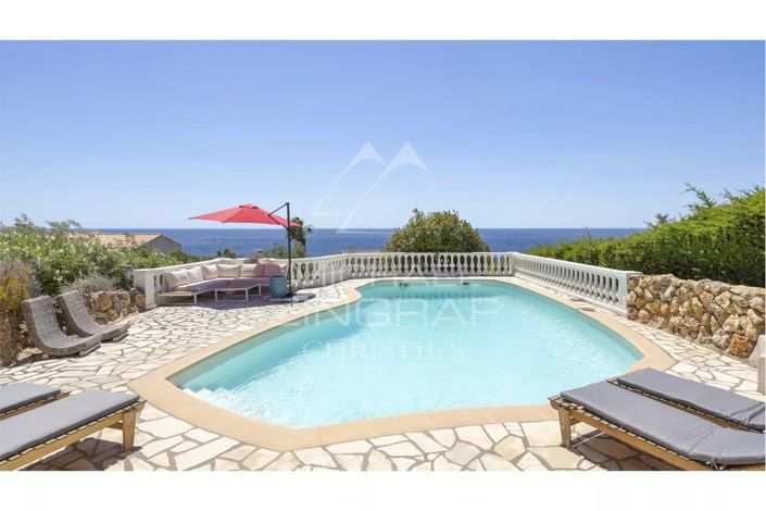 Image No.10-3 Bed House for sale