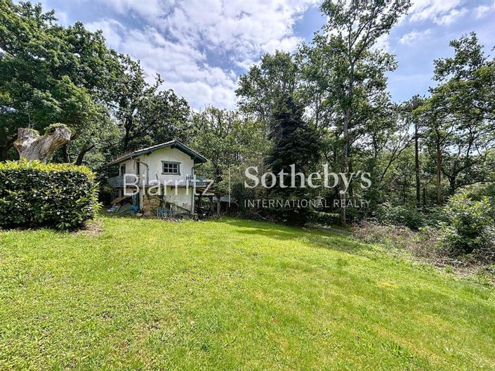 Image No.7-5 Bed House for sale