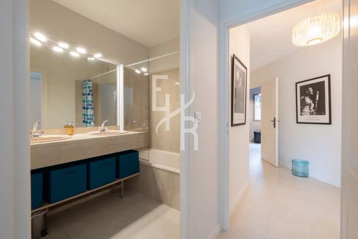 Image No.19-2 Bed Apartment for sale