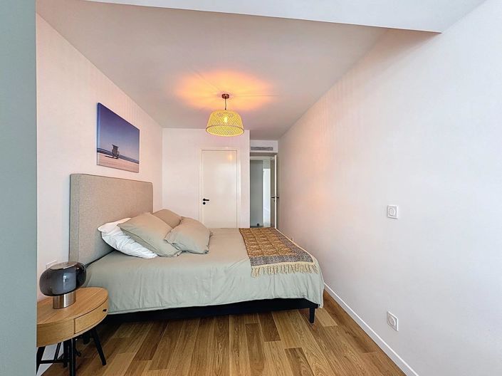 Image No.16-2 Bed Apartment for sale