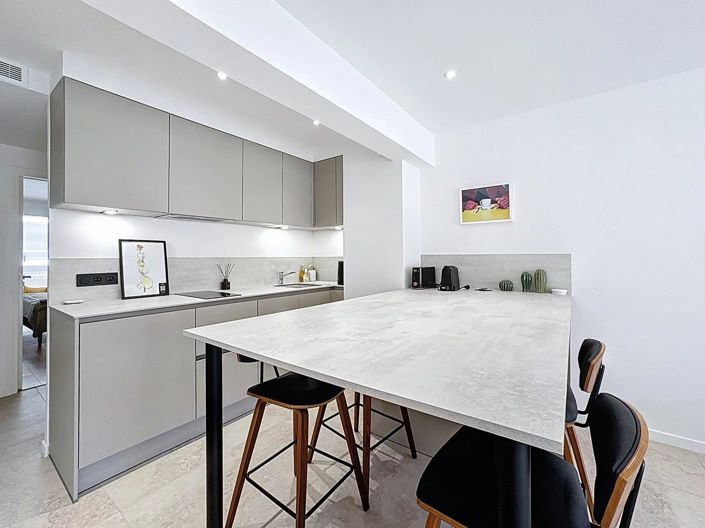 Image No.5-2 Bed Apartment for sale