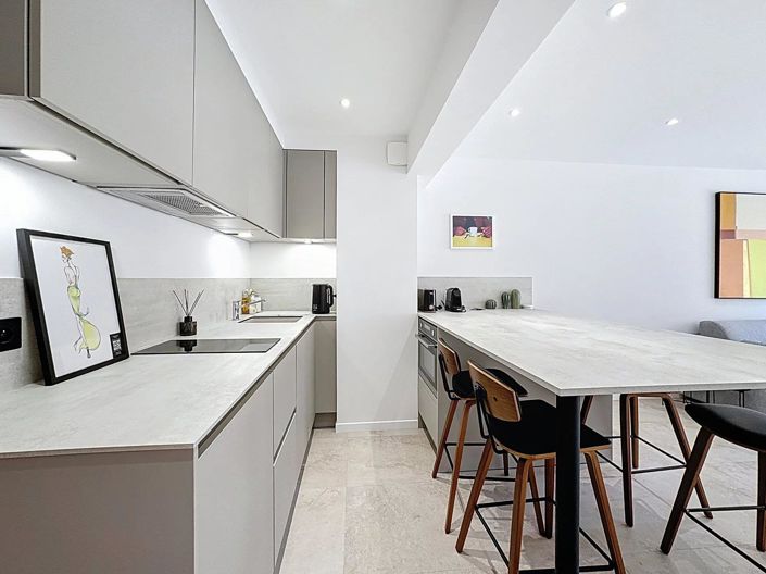 Image No.6-2 Bed Apartment for sale