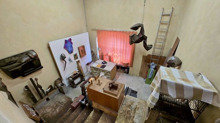 Image No.15-3 Bed House for sale