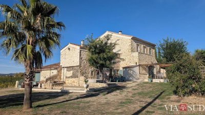 4 Bed Property for sale