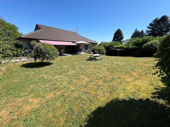 Image No.1-3 Bed House for sale