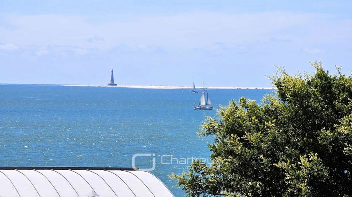 Image No.1-5 Bed House for sale