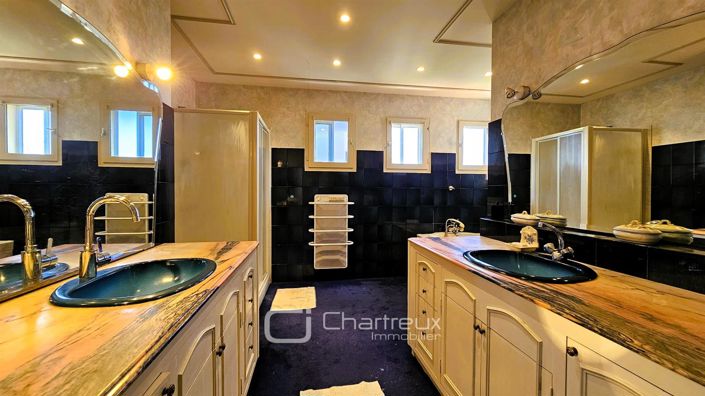 Image No.14-5 Bed House for sale