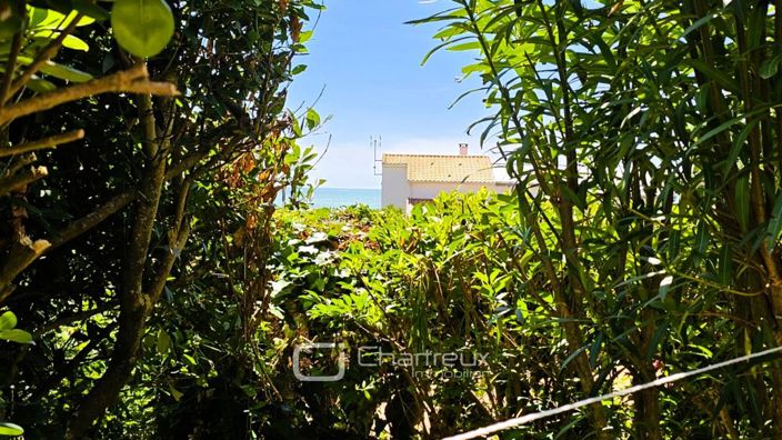 Image No.18-5 Bed House for sale