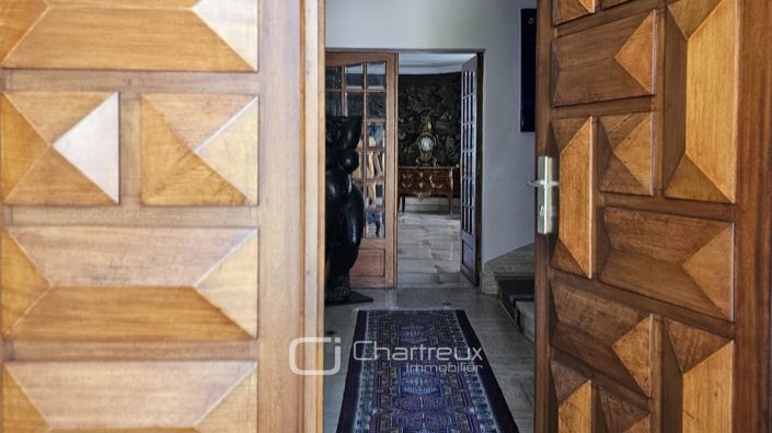 Image No.5-5 Bed House for sale