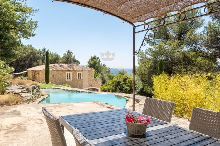 Image No.16-4 Bed House for sale